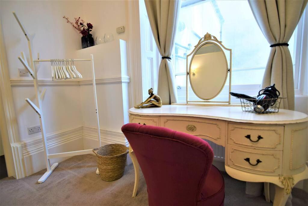 Flash Sales Offer - Any Week Day No Minimum Night Restrictions Central Hove 1 Bedroom Flat Bn38Bru02 Buitenkant foto