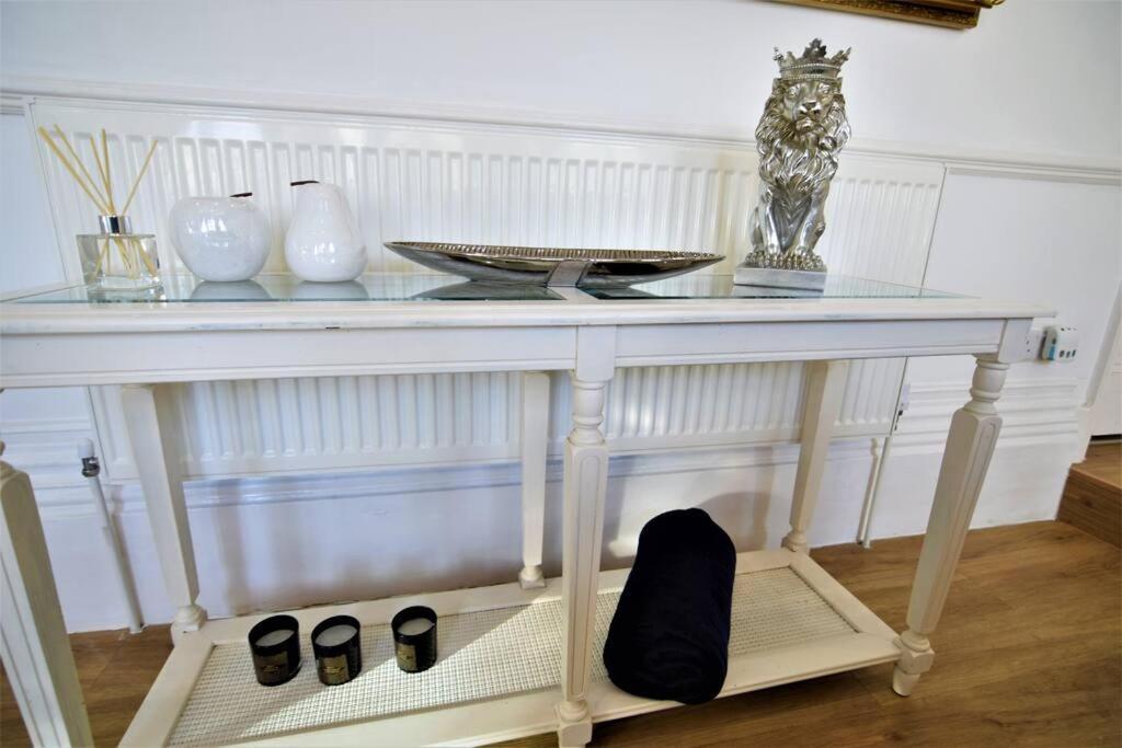 Flash Sales Offer - Any Week Day No Minimum Night Restrictions Central Hove 1 Bedroom Flat Bn38Bru02 Buitenkant foto